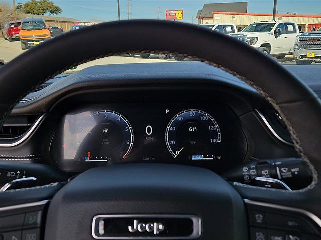 Used 2024 Jeep Grand Cherokee L Limited image 14