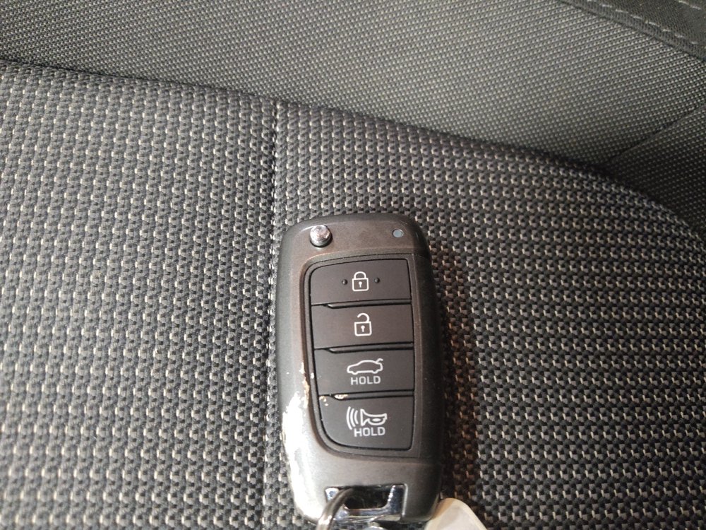 Used 2019 Hyundai Accent SE FWD image 32