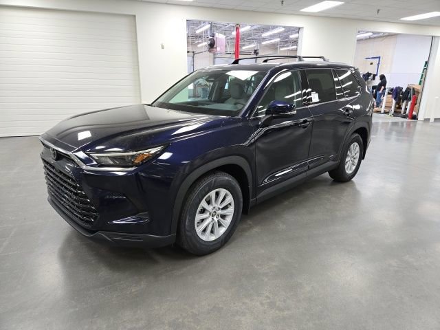 New 2026 Toyota Grand Highlander XLE image 2