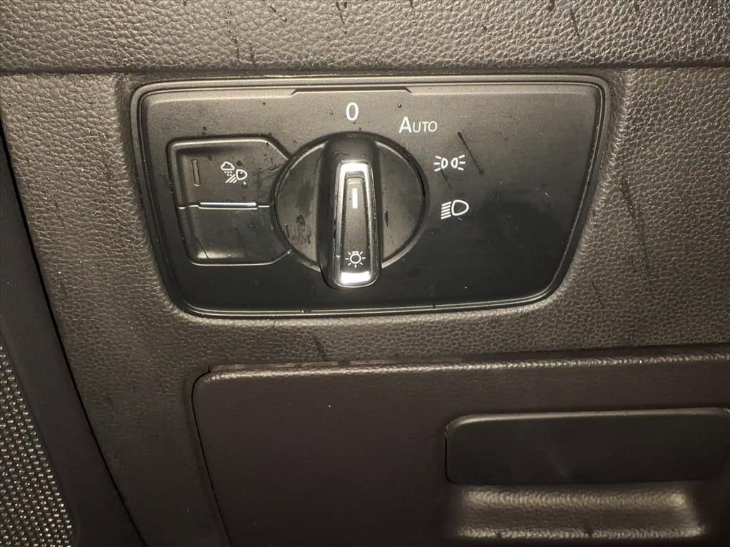 Used 2019 Volkswagen Arteon SEL Premium image 24