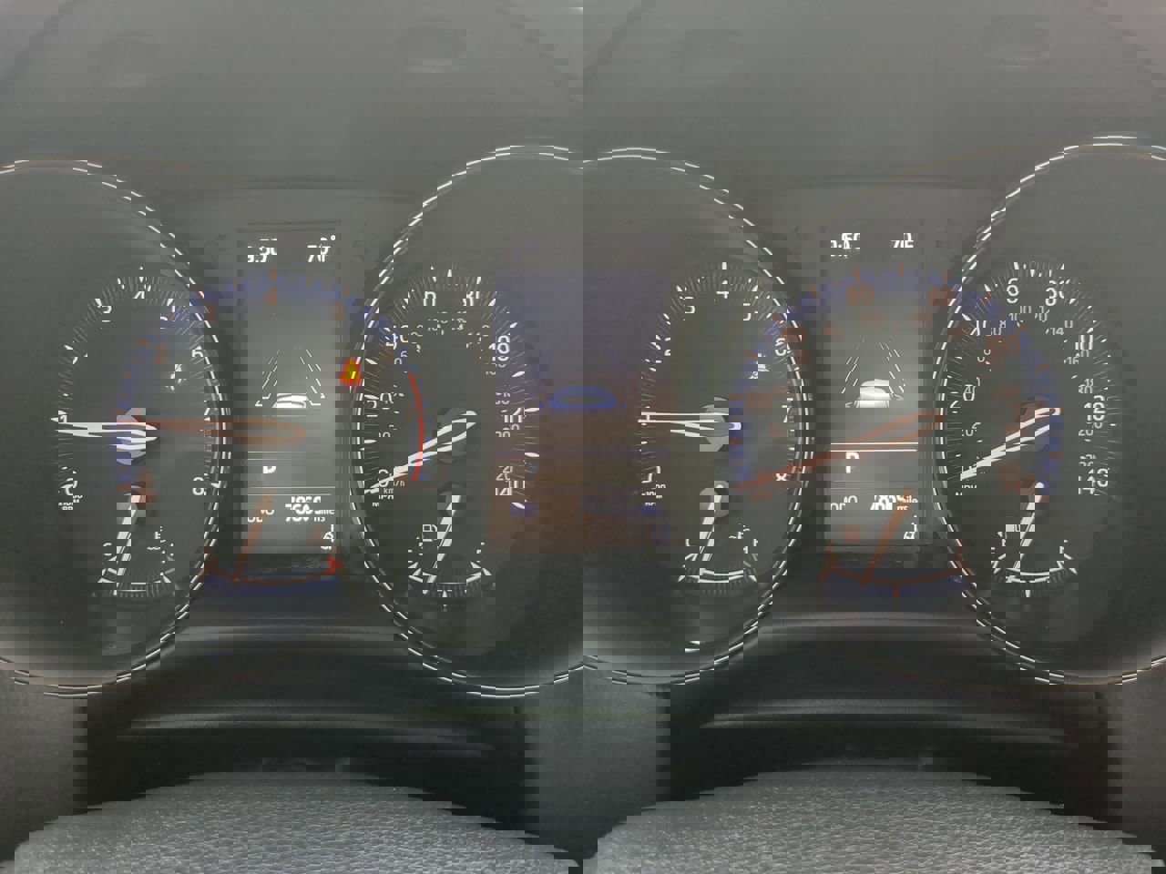 Used 2020 Toyota C-HR XLE FWD image 23