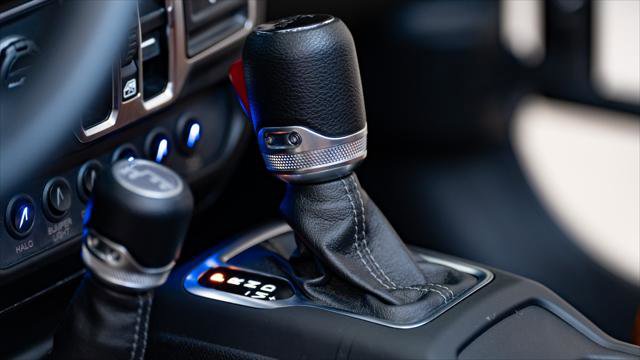 Used 2025 Jeep Gladiator Sport AWD/4WD image 27