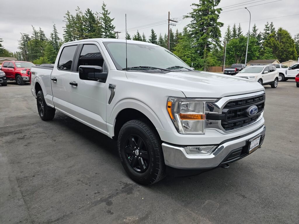 Used 2022 Ford F150 XLT w/ Trailer Tow Package image 6