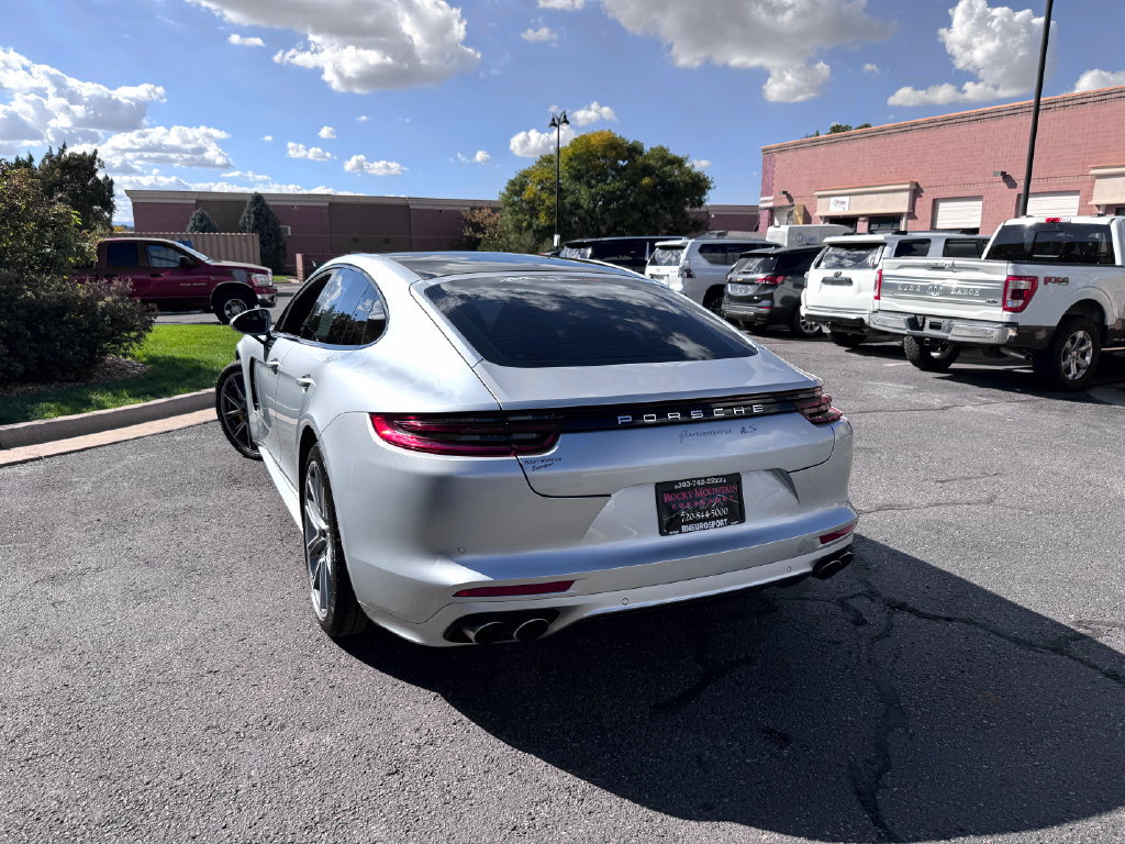 Used 2018 Porsche Panamera 4S AWD/4WD image 7