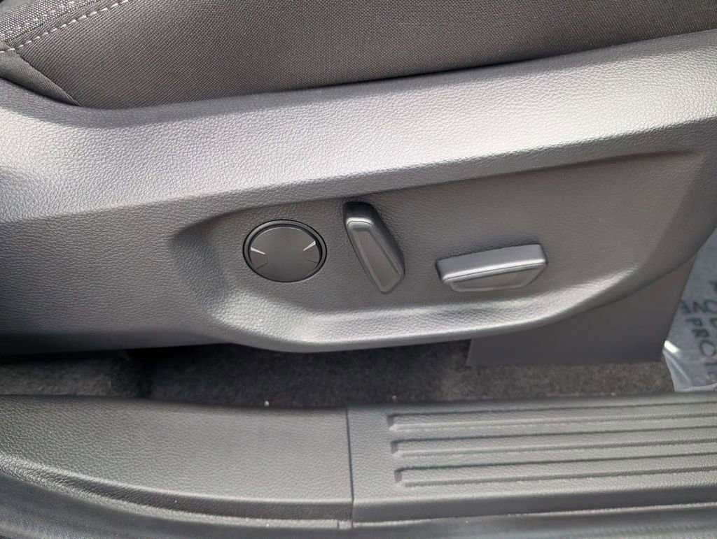 New 2025 Ford Ranger XLT w/ Equipment Group 301A High image 48