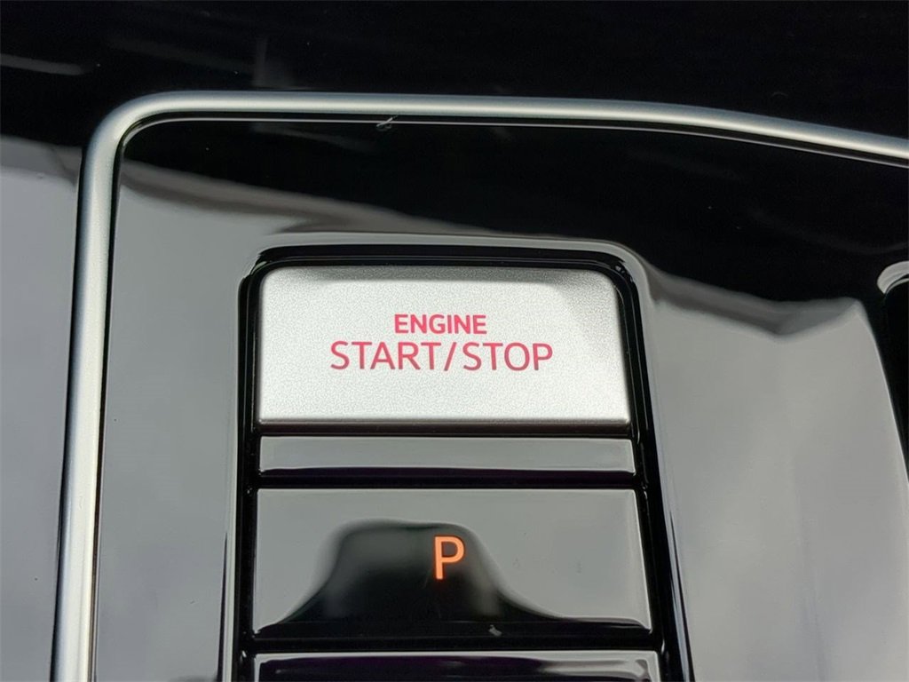 Used 2023 Volkswagen GTI Autobahn image 29