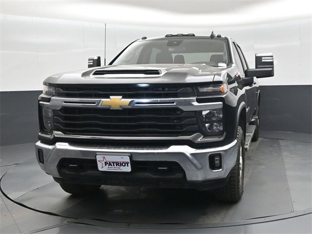 Used 2024 Chevrolet Silverado 2500 LT image 8