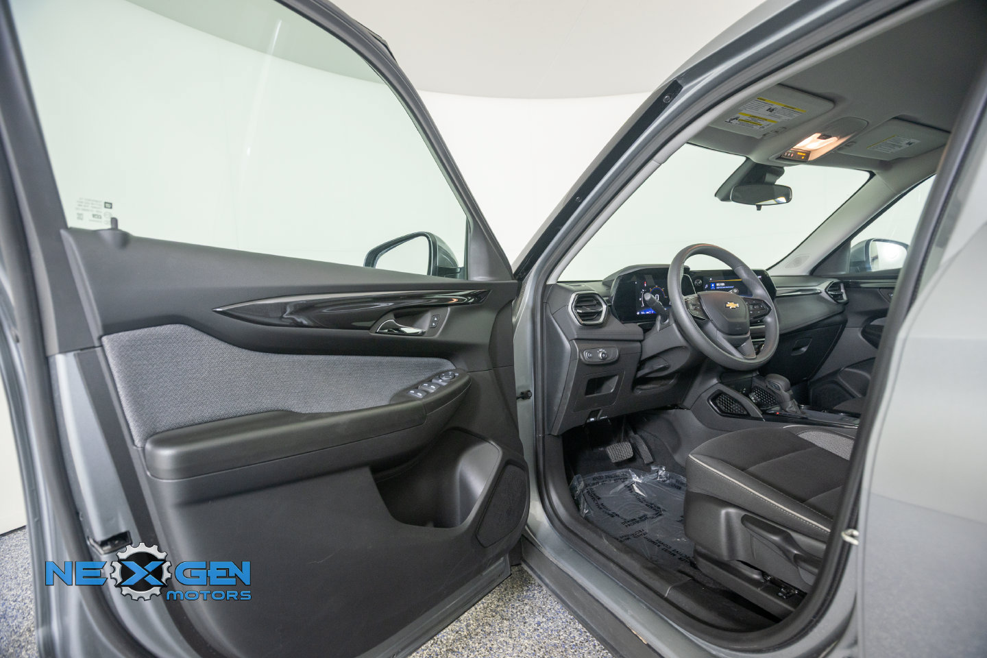 Used 2026 Chevrolet TrailBlazer LT AWD/4WD image 10