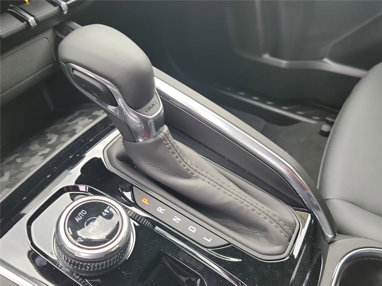 New 2026 GMC Canyon Elevation image 30