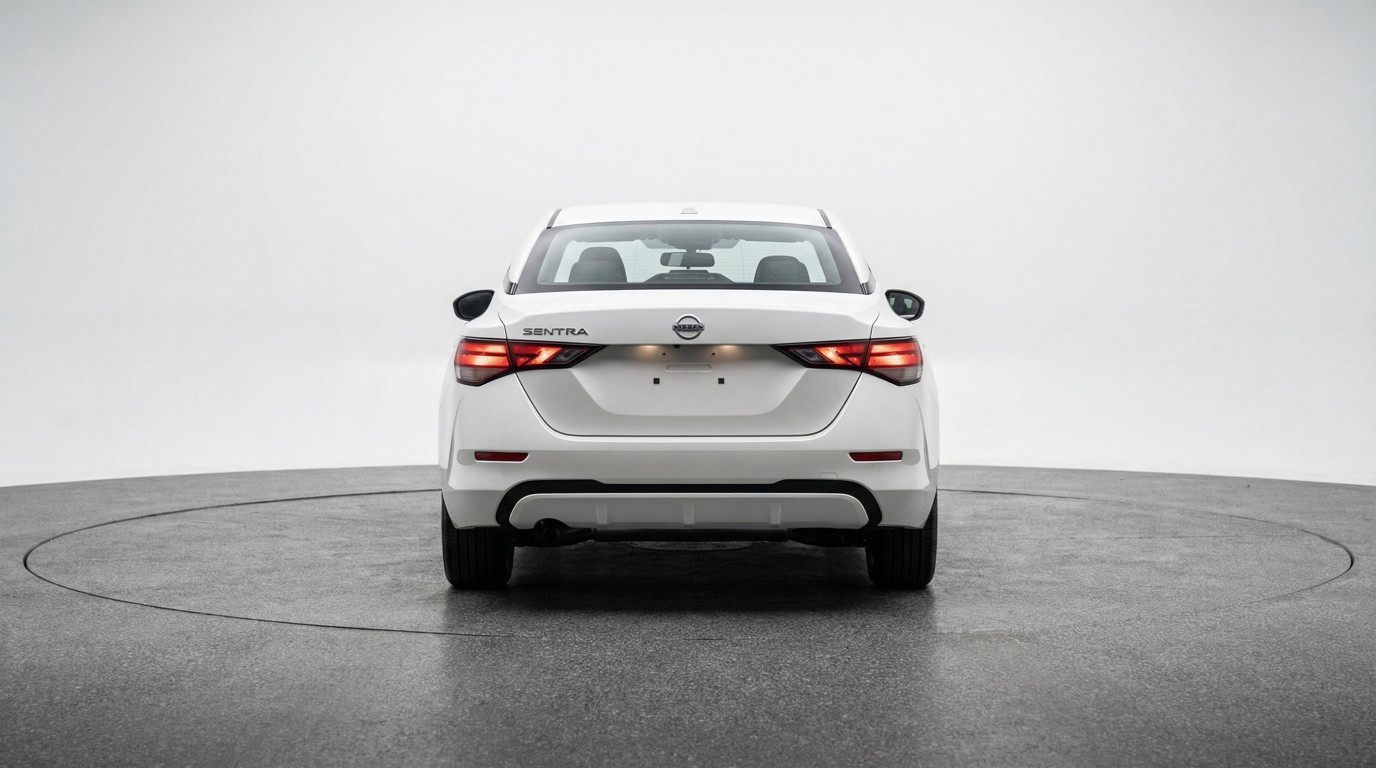 Used 2025 Nissan Sentra SV image 7