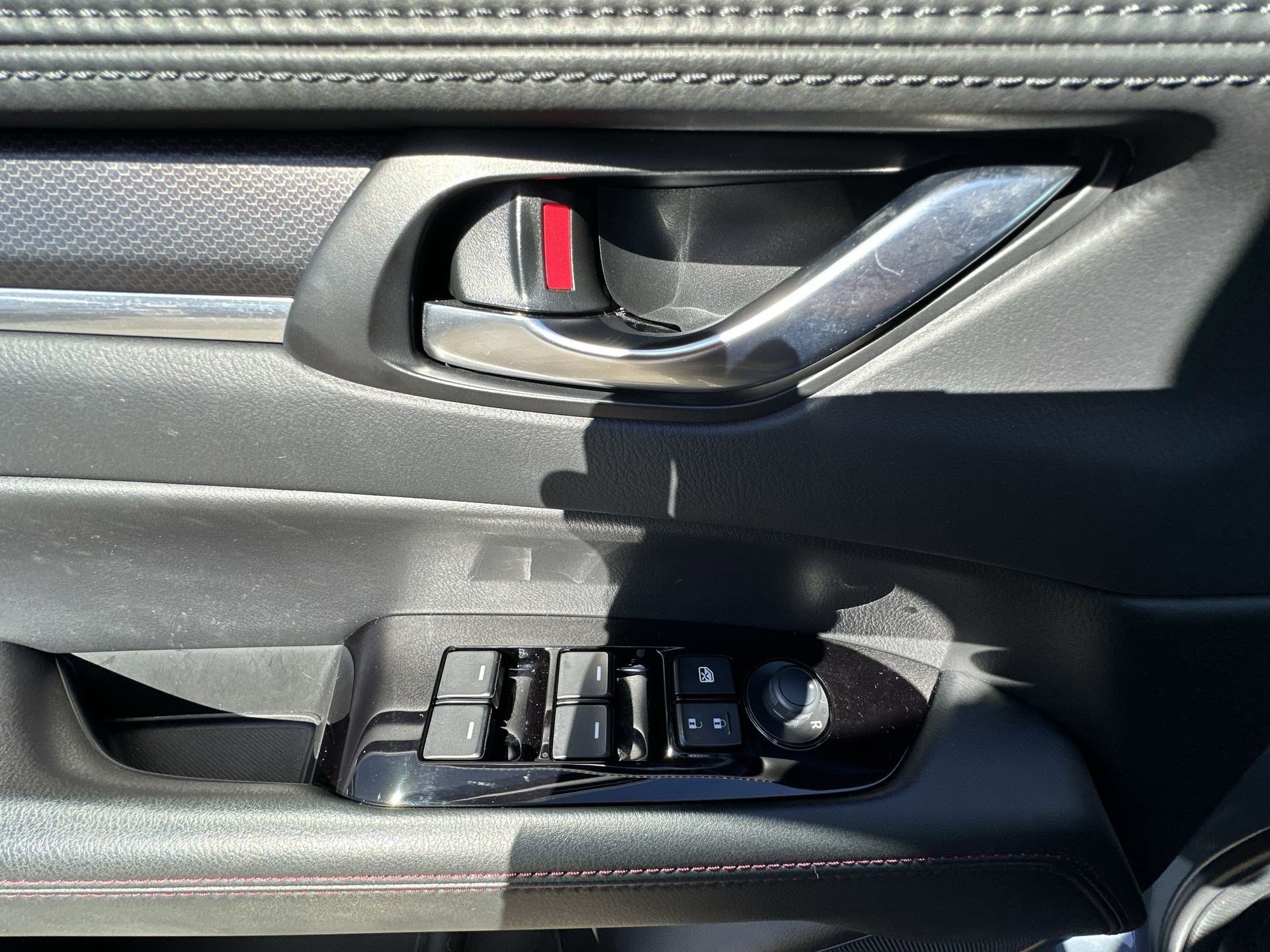 Used 2022 MAZDA CX-5 Carbon Edition image 15