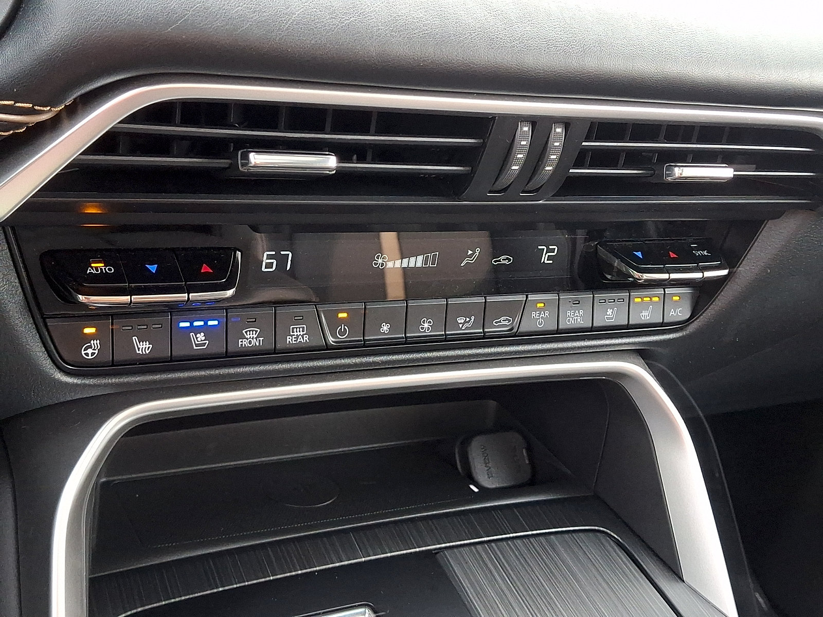 Certified 2026 MAZDA CX-90 3.3 Turbo S w/ Premium Plus AWD/4WD image 19