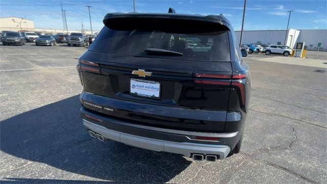 New 2026 Chevrolet Traverse LT w/ Driver Confidence Package image 9