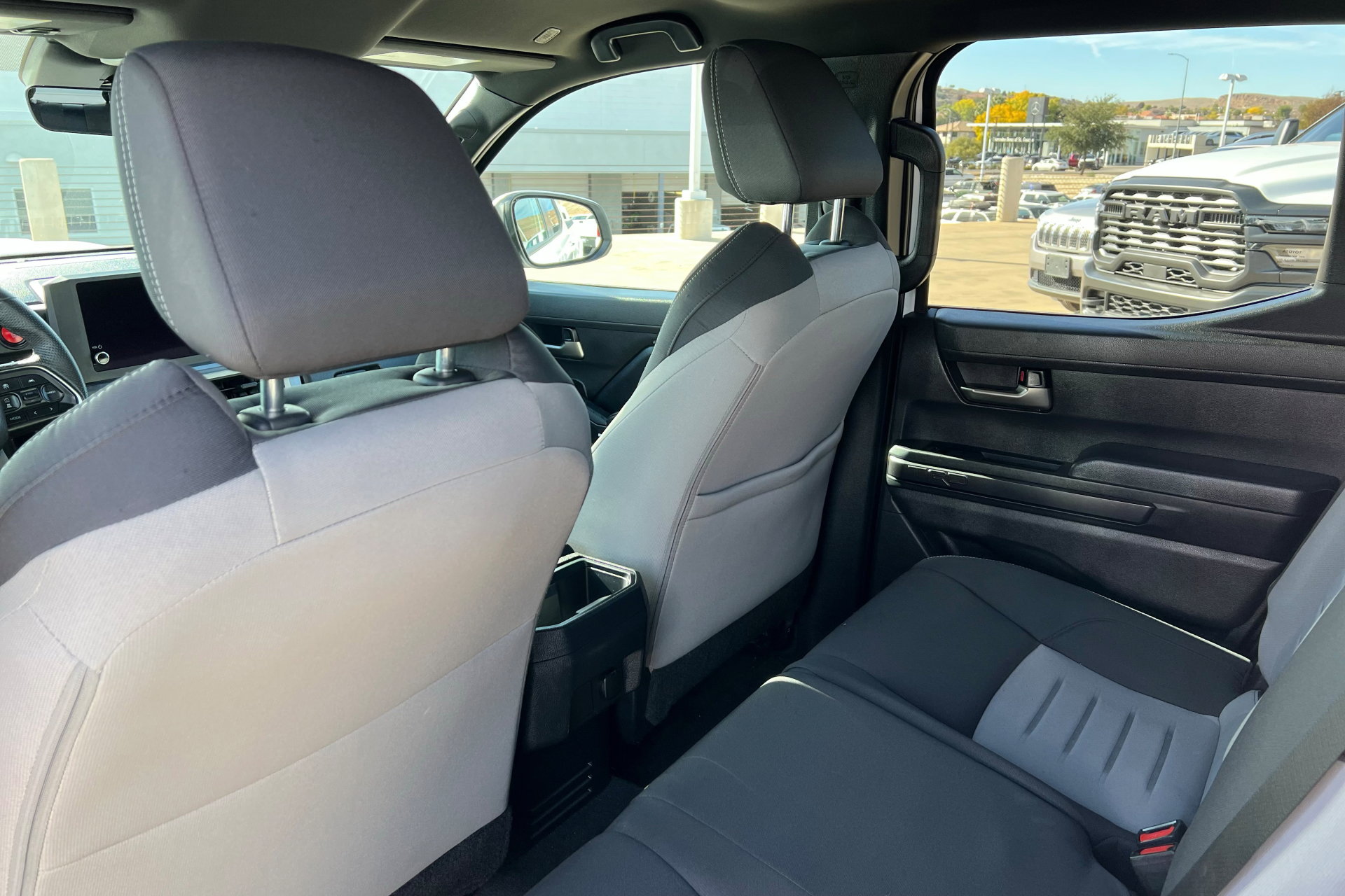 Used 2024 Toyota Tacoma TRD Sport image 19