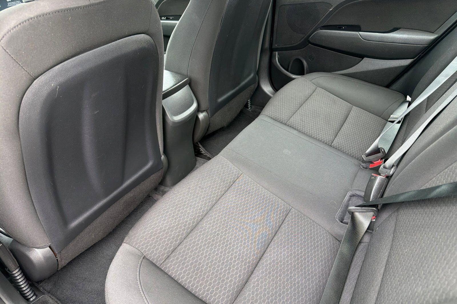 Used 2020 Hyundai Elantra SEL w/ Cargo Package (C1) FWD image 14