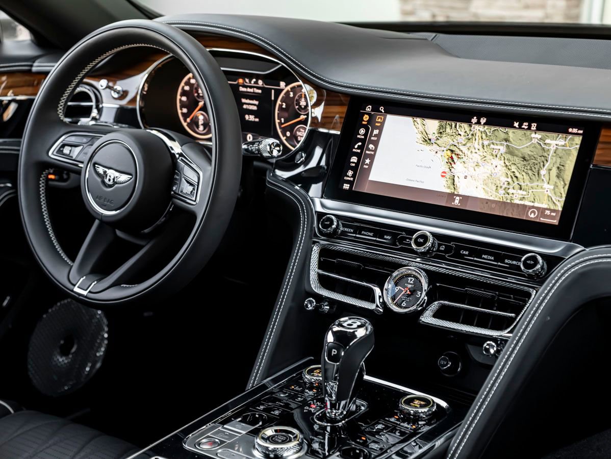 Certified 2022 Bentley Flying Spur W12 image 36