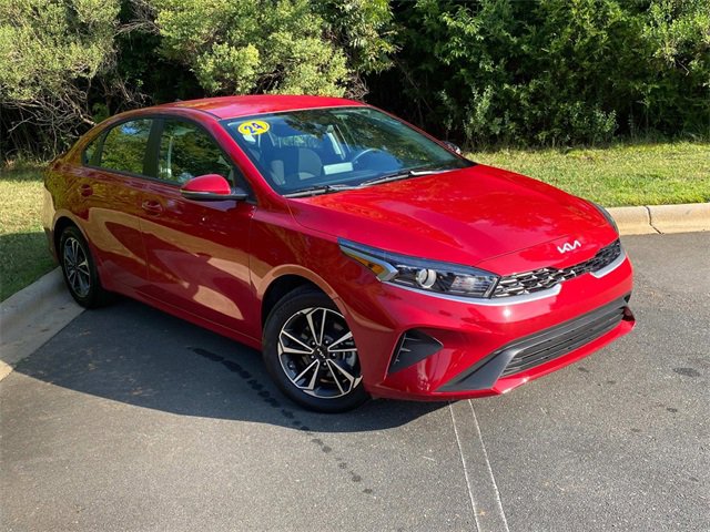 Used 2024 Kia Forte LXS w/ LXS Technology Package
