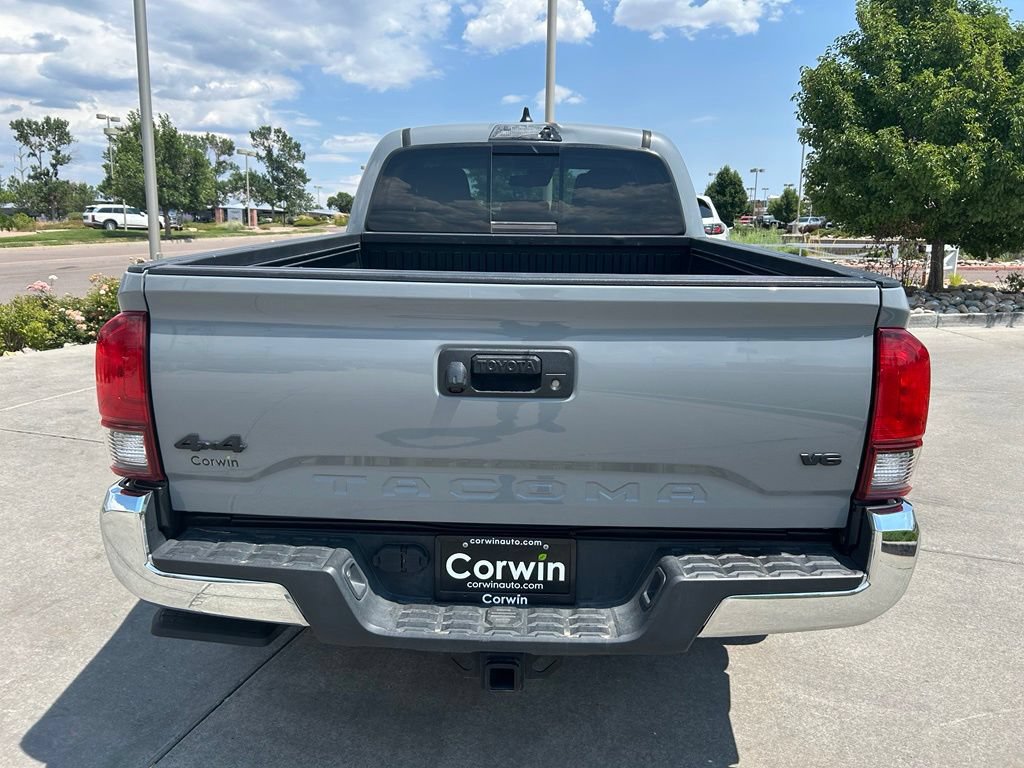 Used 2020 Toyota Tacoma SR5 AWD/4WD image 5