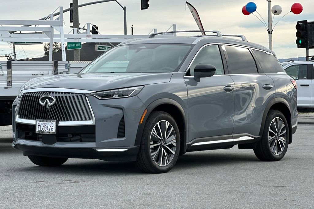 Used 2026 INFINITI QX60 Luxe w/ Cargo Package image 7