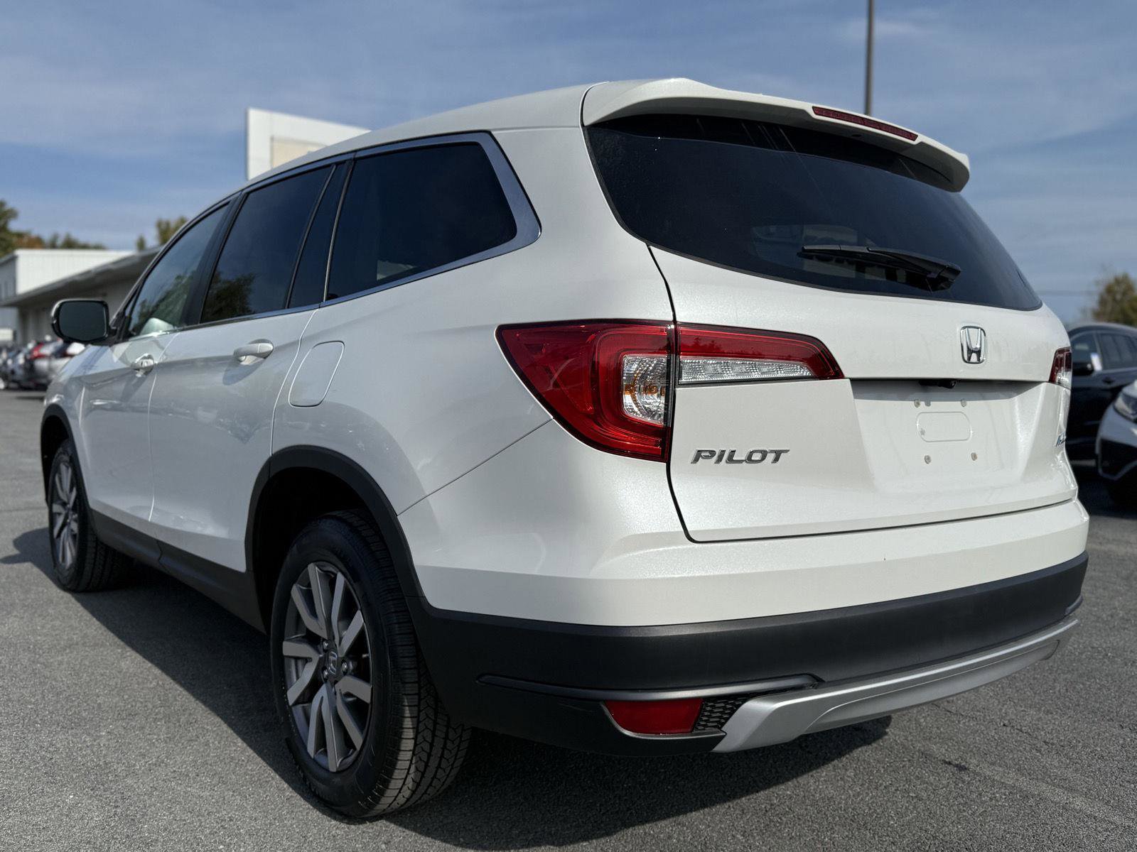 Used 2022 Honda Pilot EX-L image 7