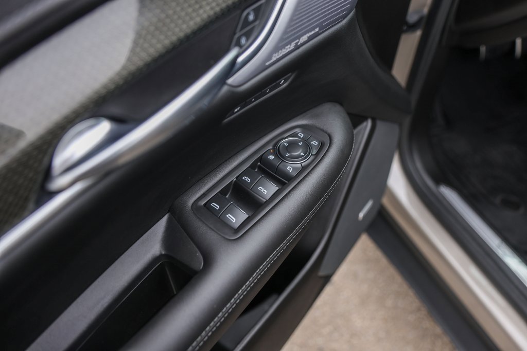 Used 2022 Cadillac XT5 Sportv w/ Technology Package image 24