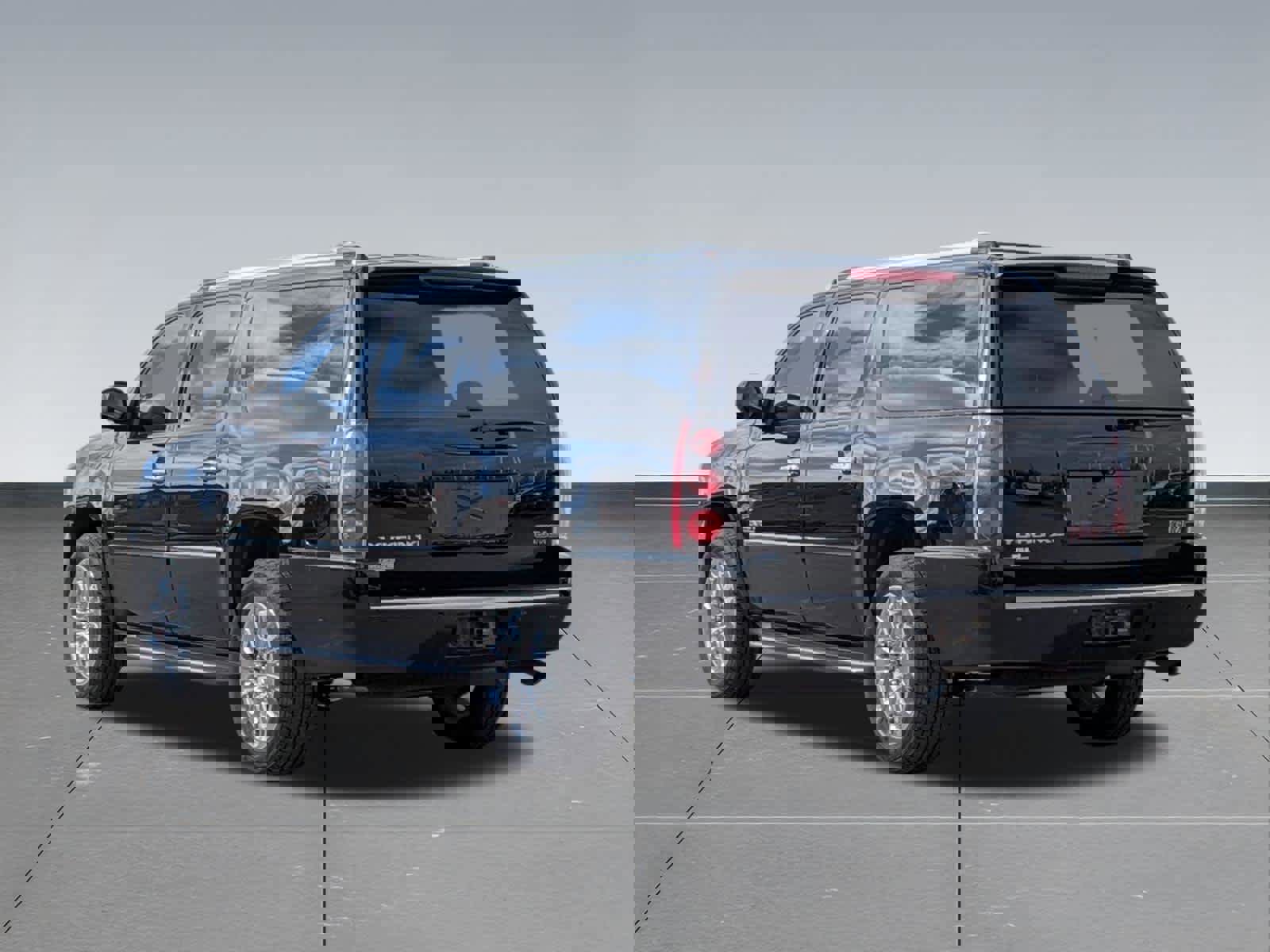 Used 2014 GMC Yukon XL Denali image 7