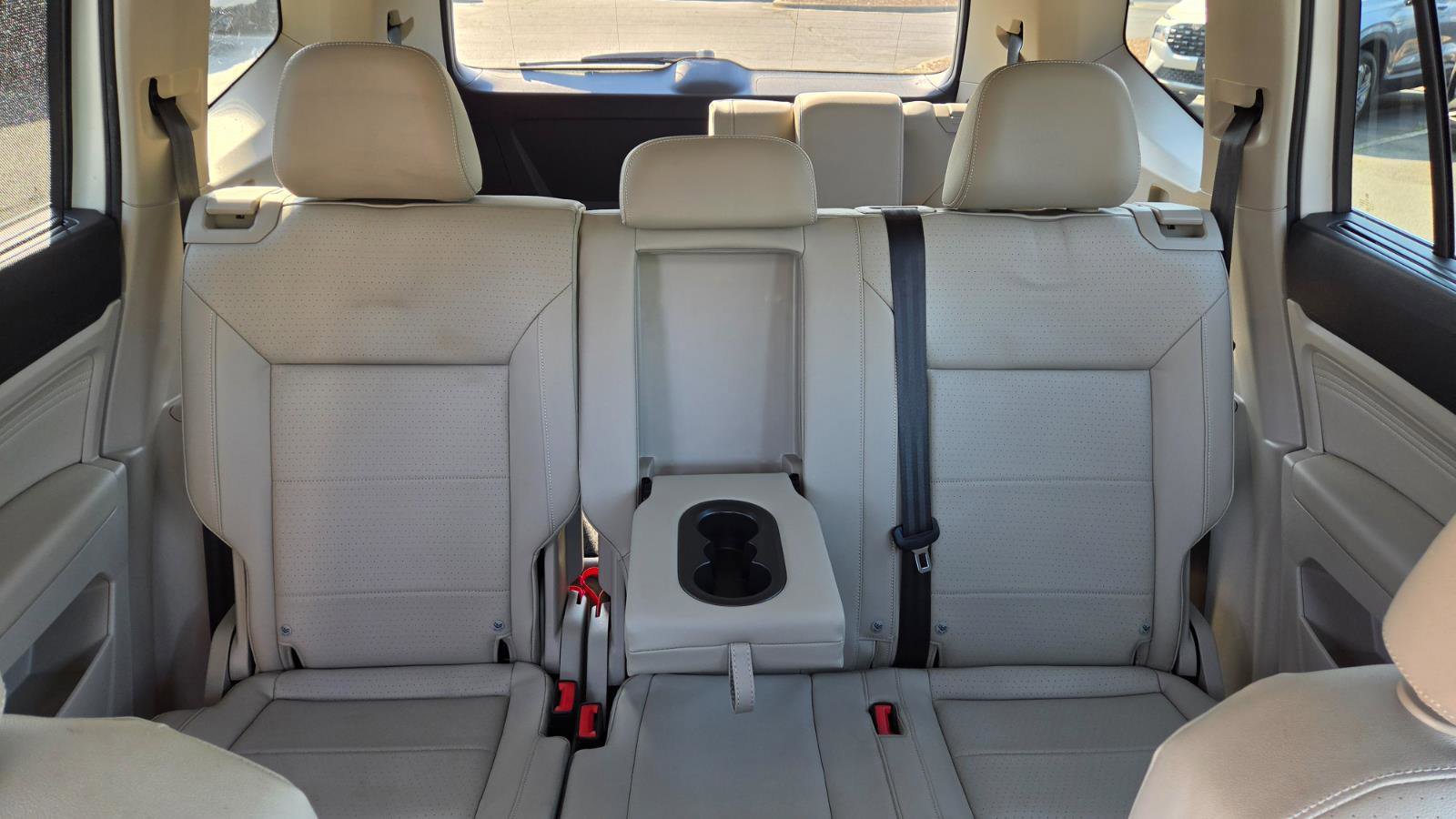 Certified 2022 Volkswagen Atlas SE image 32