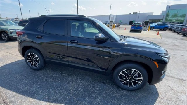 New 2026 Chevrolet TrailBlazer LT w/ Convenience Package image 3