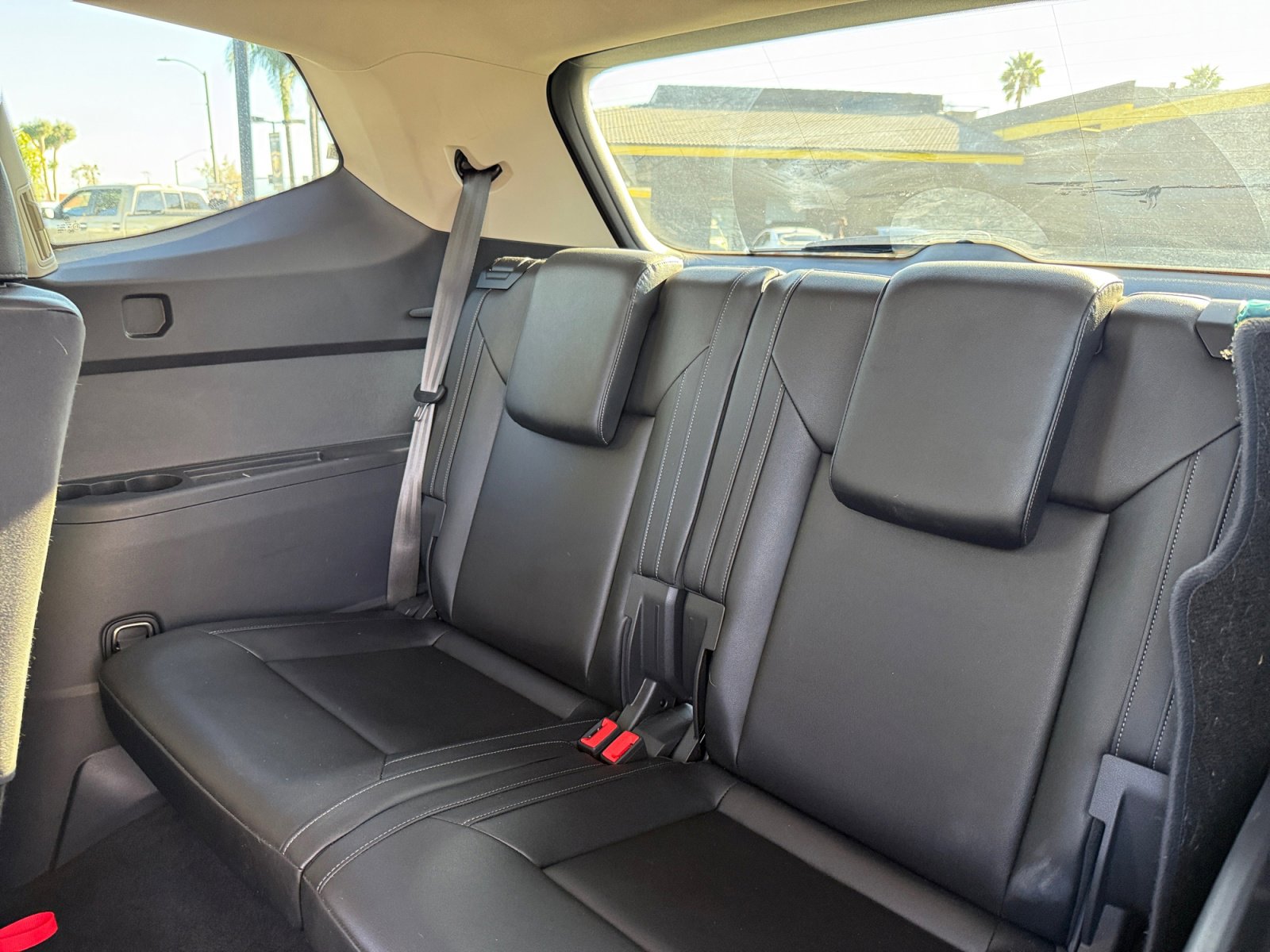 Used 2019 Volkswagen Atlas SE w/ Towing Package image 14