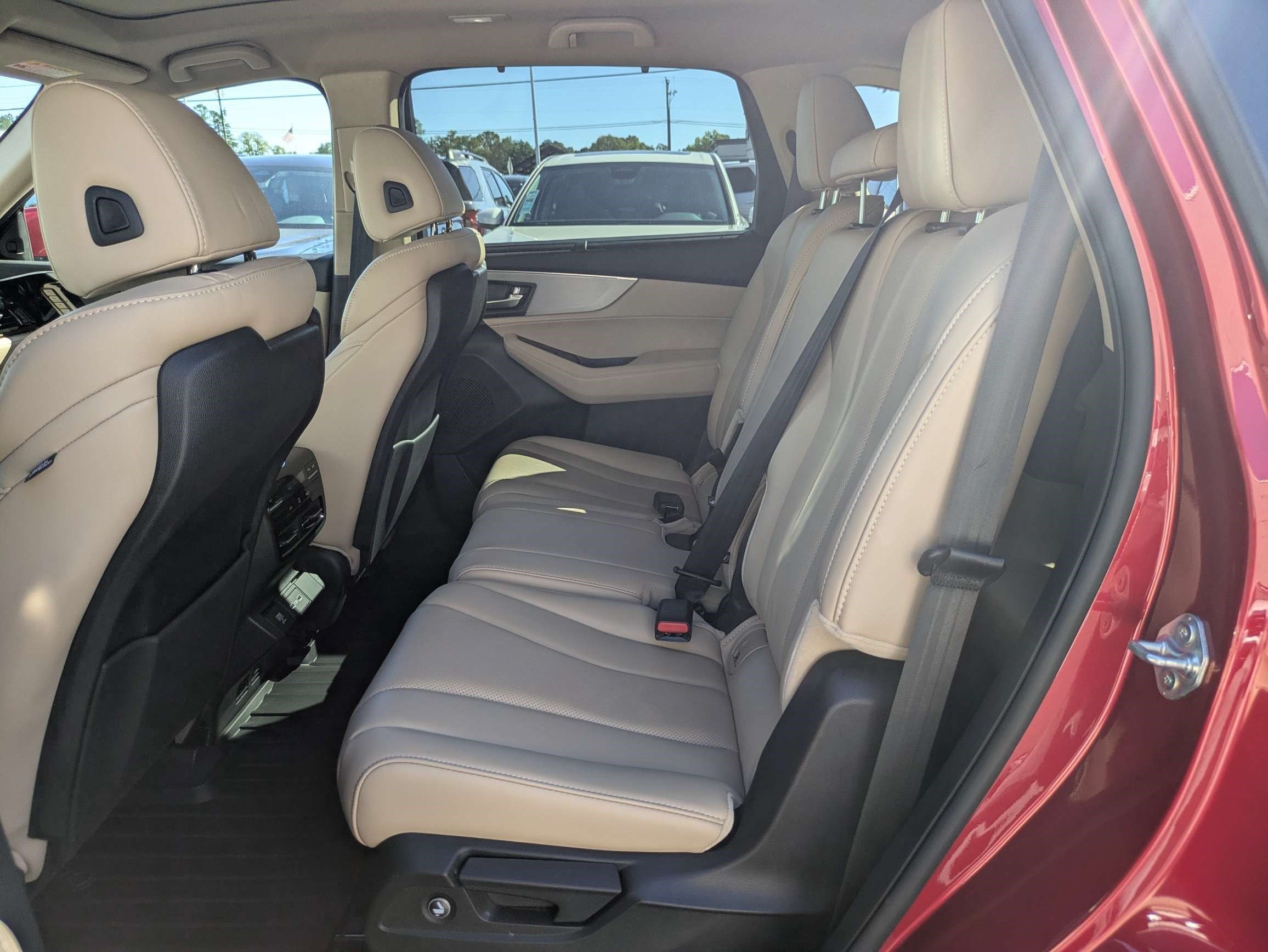 Used 2024 Acura MDX w/ Technology Package FWD image 21