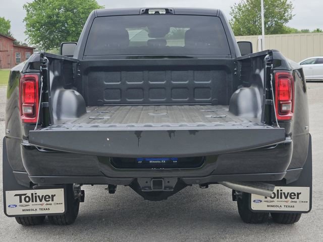 New 2026 RAM 3500 Big Horn AWD/4WD image 13