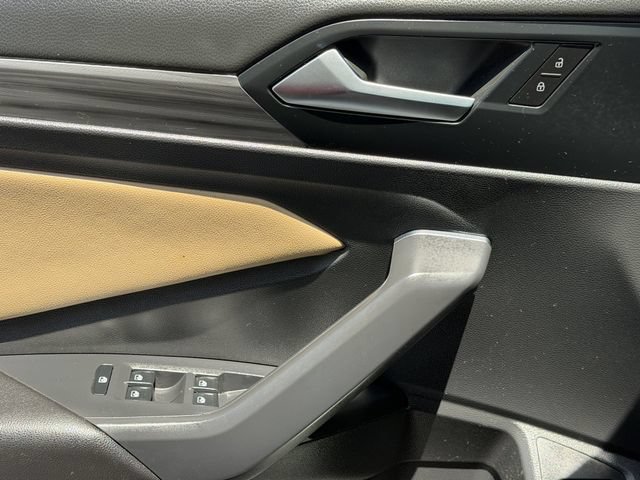 Used 2019 Volkswagen Jetta SEL FWD image 23