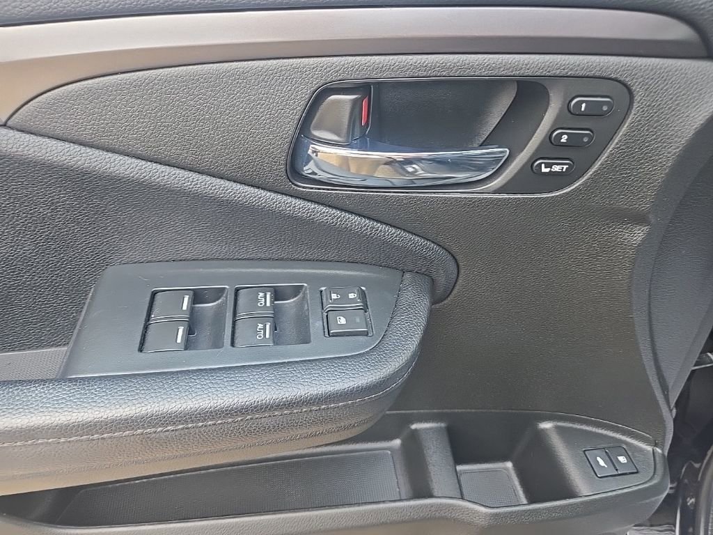 Used 2022 Honda Pilot Special Edition image 12