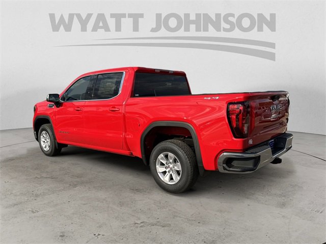 New 2026 GMC Sierra 1500 SLE image 3