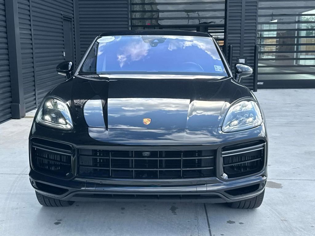 Certified 2023 Porsche Cayenne Turbo image 6