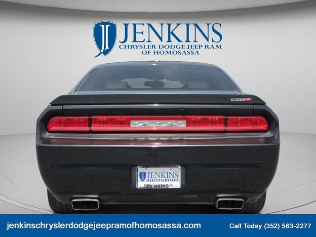Used 2009 Dodge Challenger SRT8 w/ SRT Option Group II RWD image 6