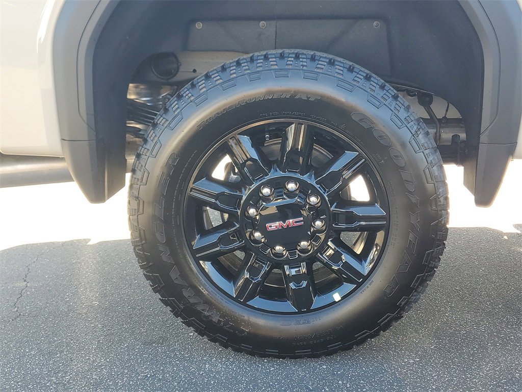 New 2026 GMC Sierra 2500 AT4 w/ AT4 Premium Plus Package image 5