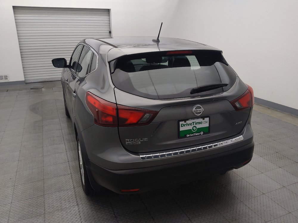 Used 2017 Nissan Rogue Sport S w/ S Appearance Package AWD/4WD image 6