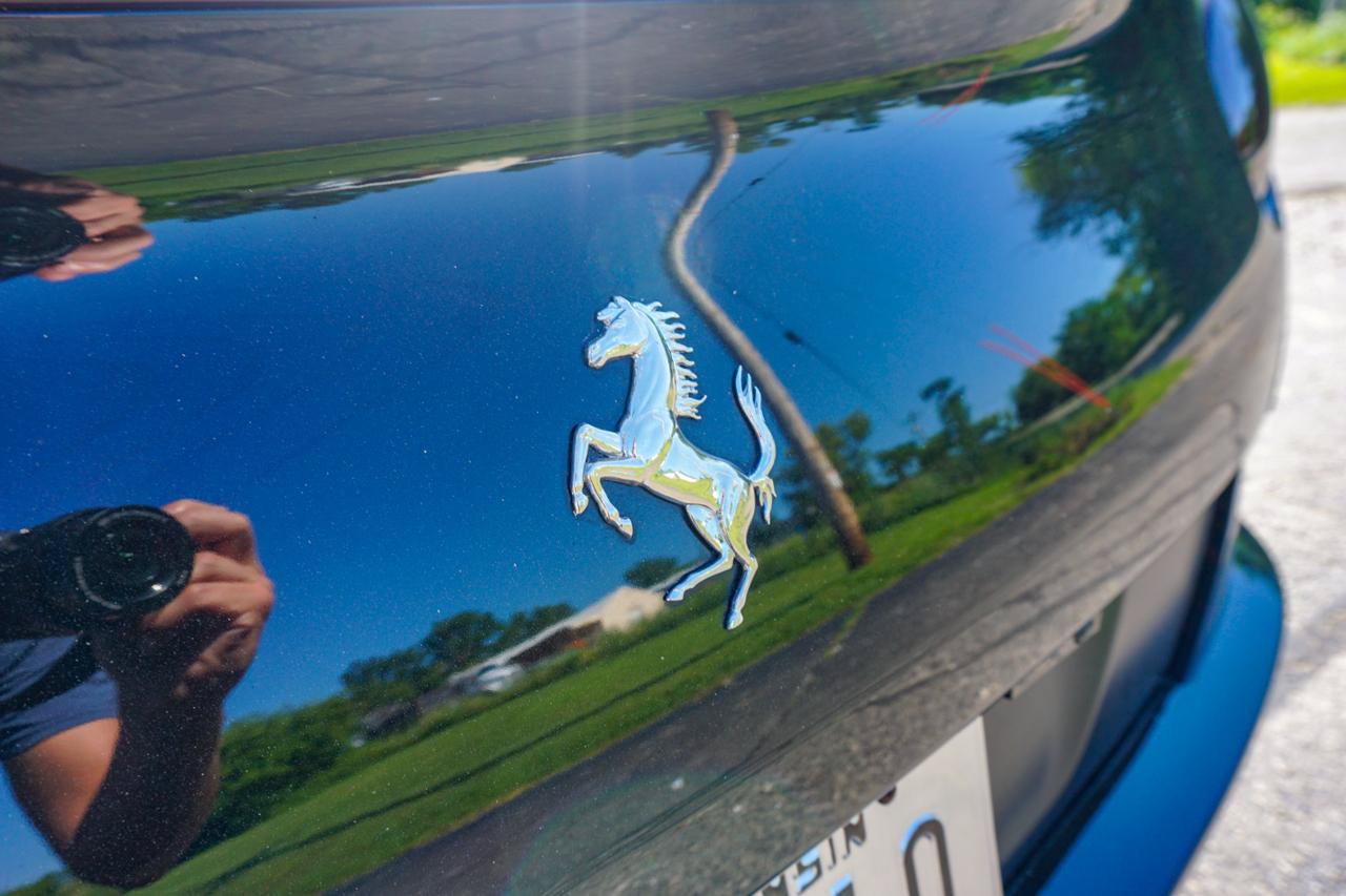 Used 2011 Ferrari California RWD image 19