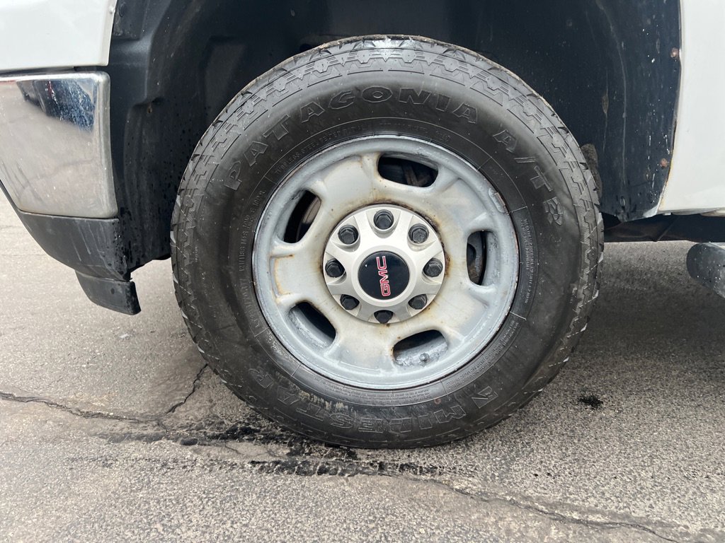 Used 2013 GMC Sierra 2500 W/T w/ Snow Plow Prep Package image 27