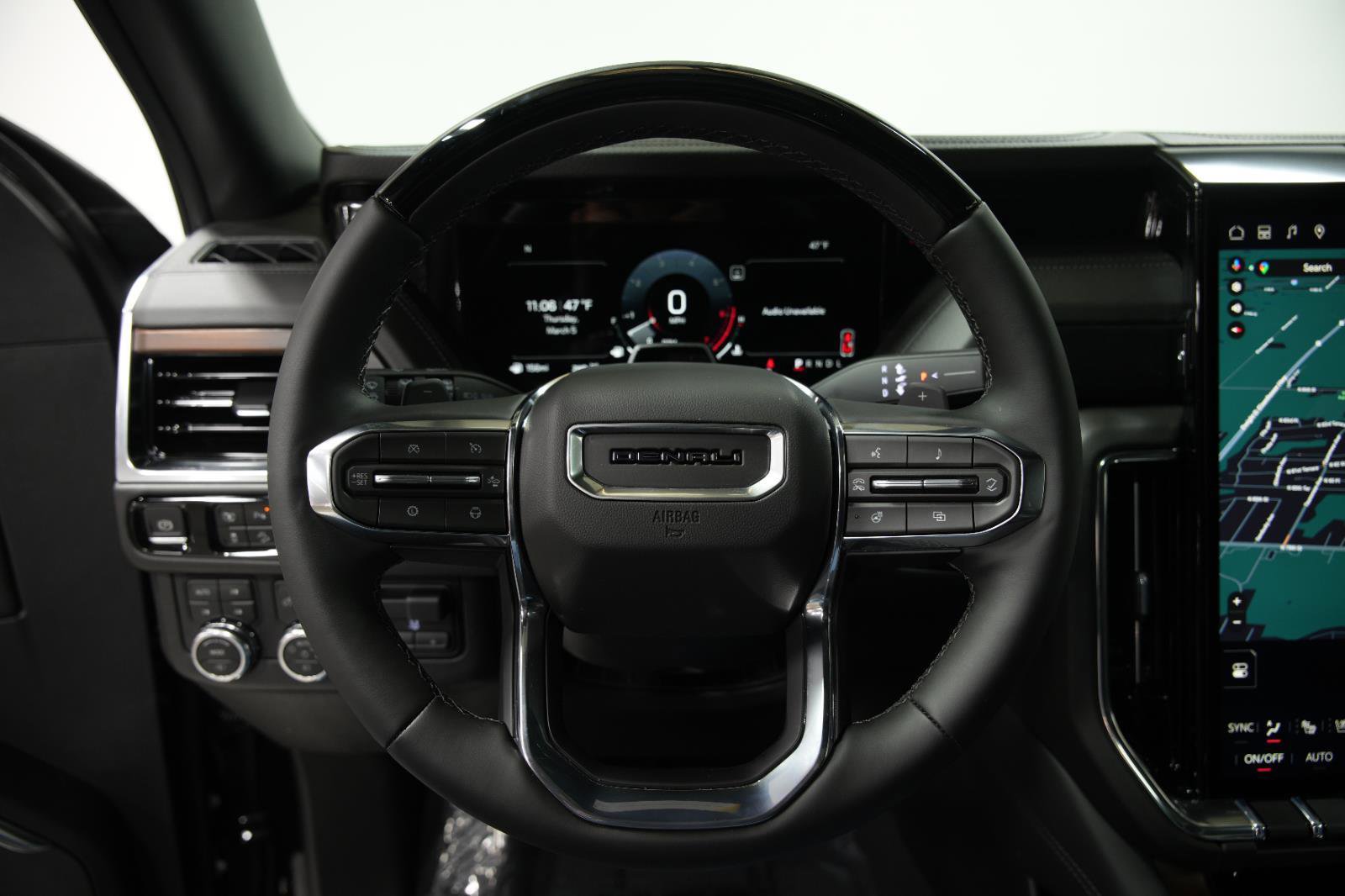 New 2026 GMC Yukon Denali w/ Denali Reserve Package image 42