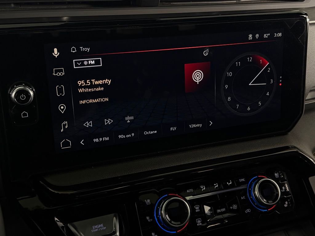 Used 2024 GMC Sierra 1500 AT4 w/ Technology Package image 19