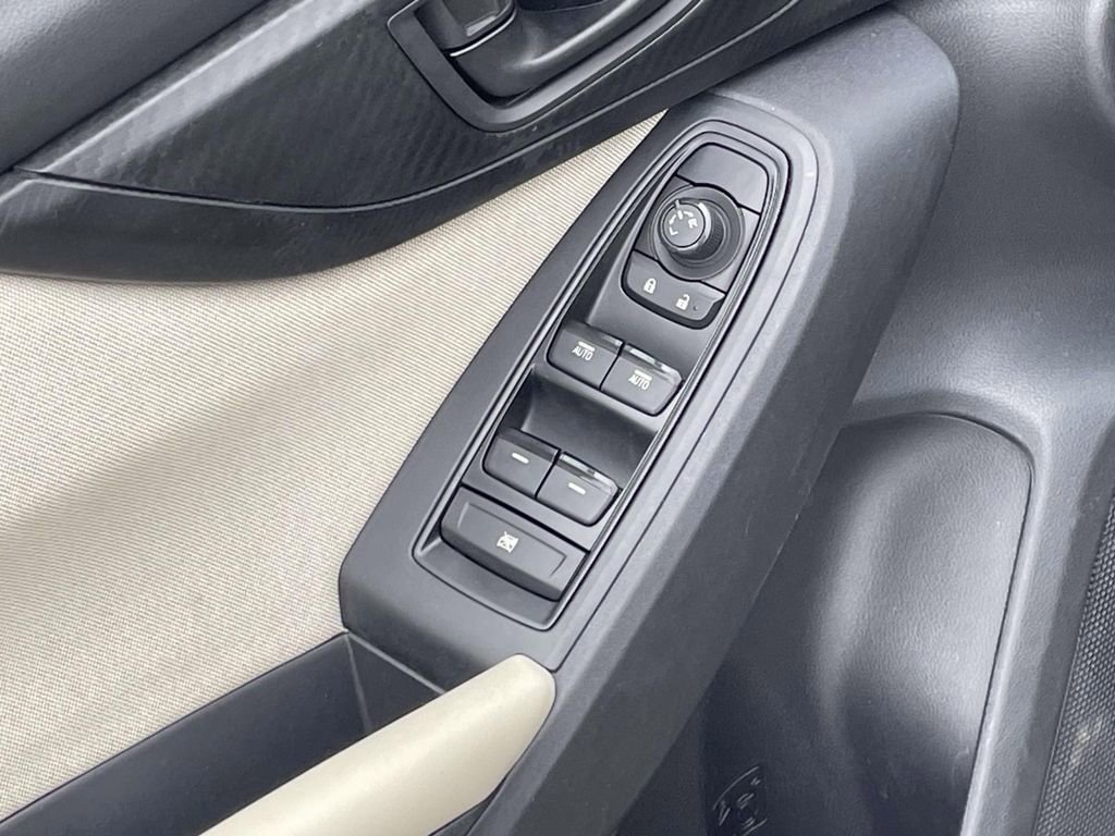 Used 2018 Subaru Impreza 2.0i Premium w/ Eyesight & BSD & Rcta image 14