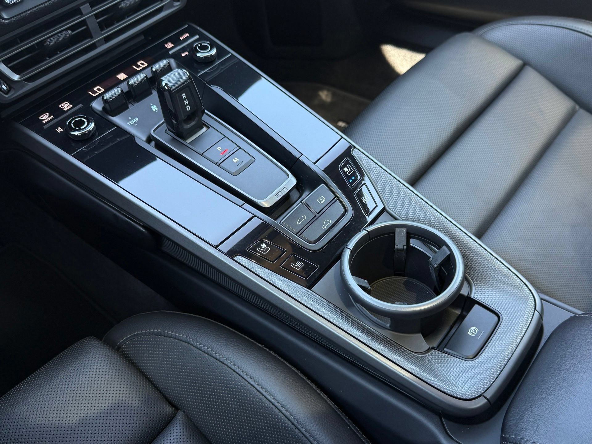Certified 2021 Porsche 911 Carrera RWD image 23