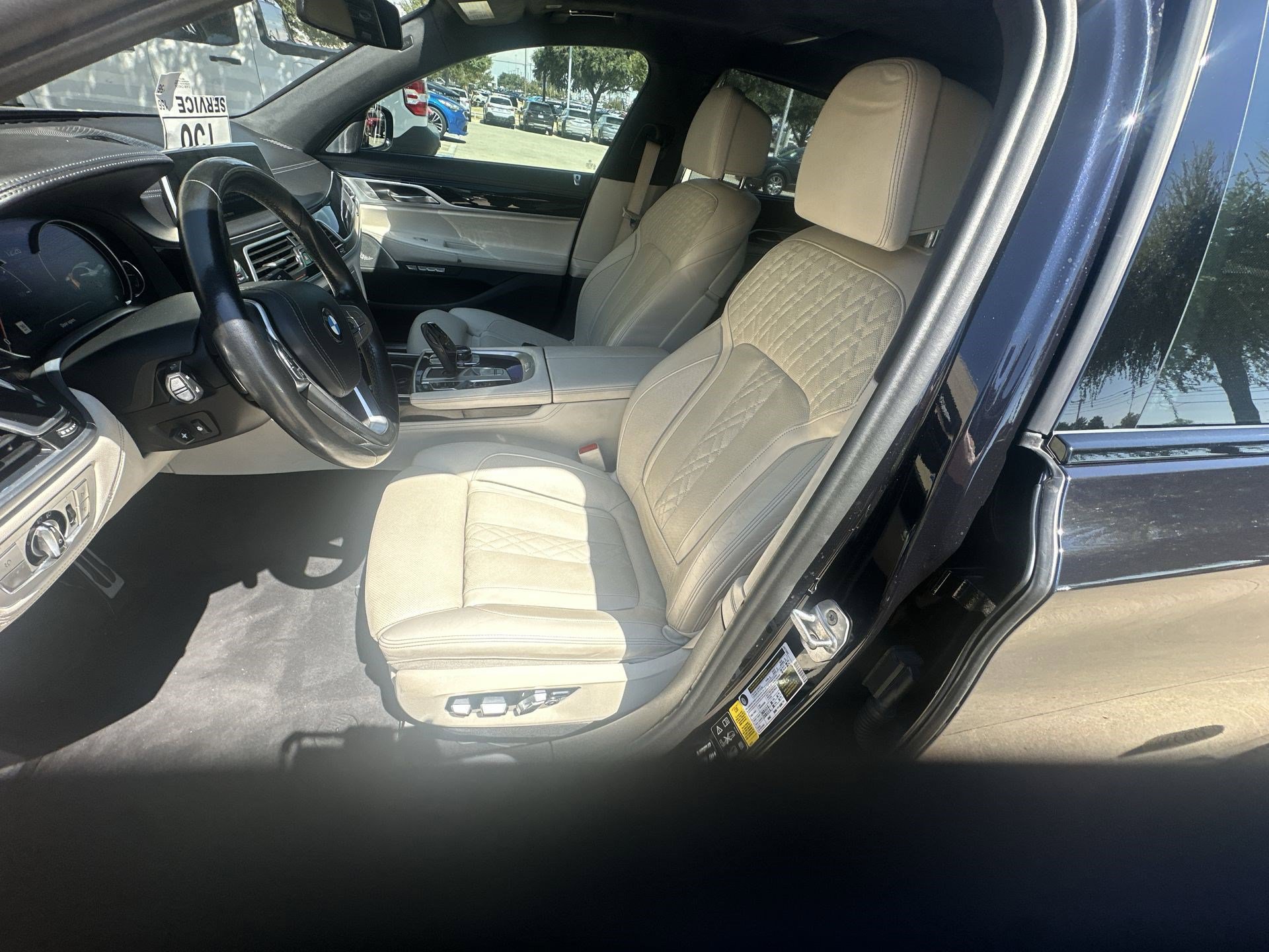 Used 2018 BMW 750i xDrive AWD/4WD image 14