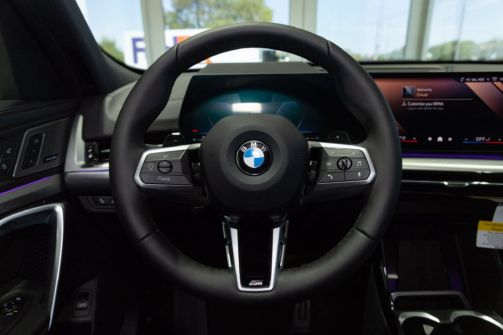 New 2027 BMW X2 xDrive28i AWD/4WD image 6