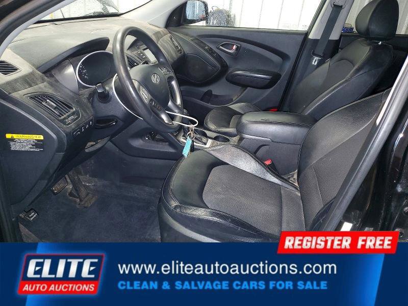 Used 2015 Hyundai Tucson GLS w/ Option Group 02 AWD/4WD image 13