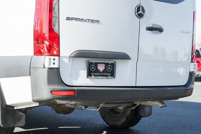Used 2024 Mercedes-Benz Sprinter 2500 image 9