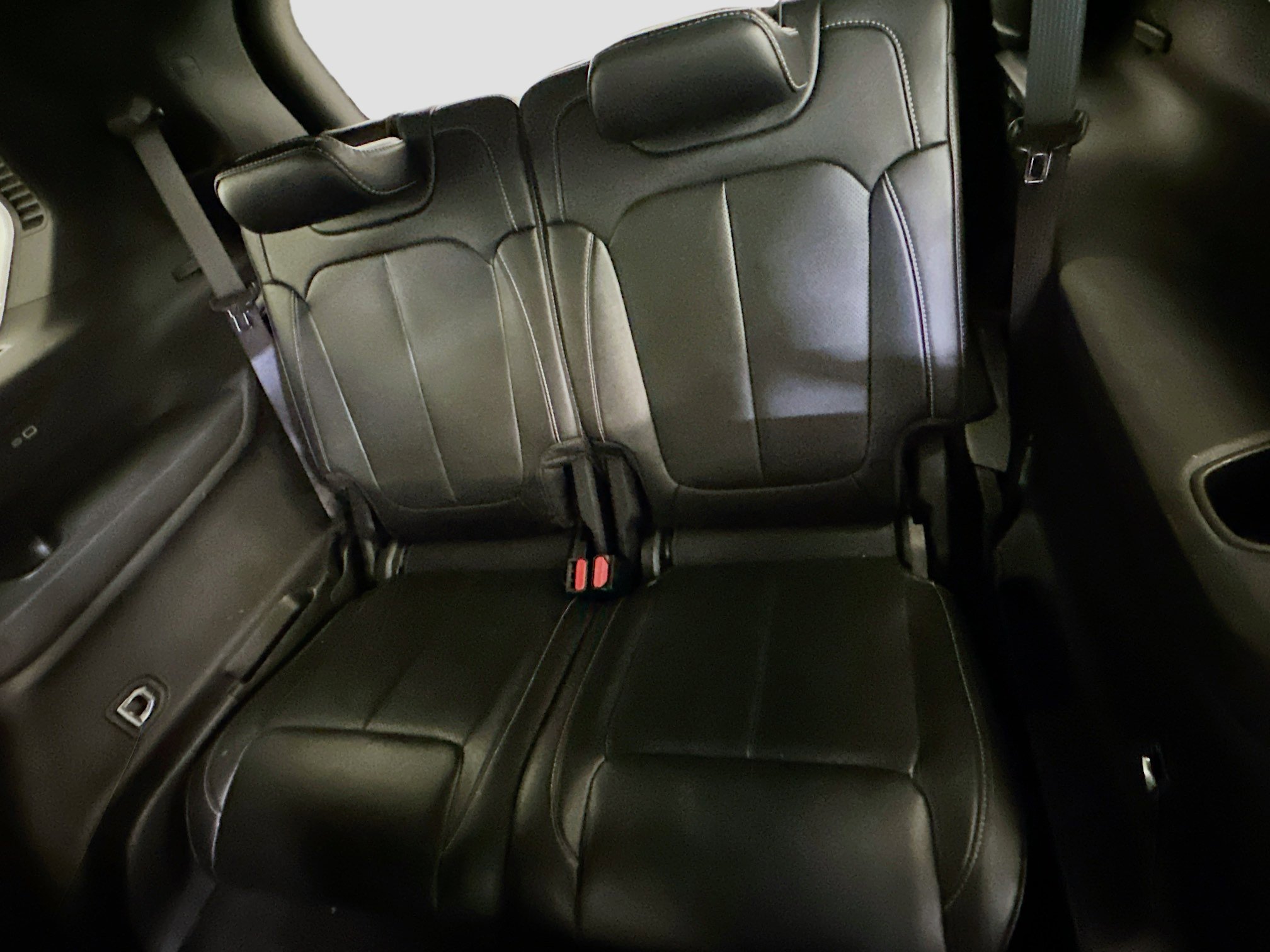 Used 2024 Jeep Grand Cherokee L Limited w/ Luxury Tech Group II image 31