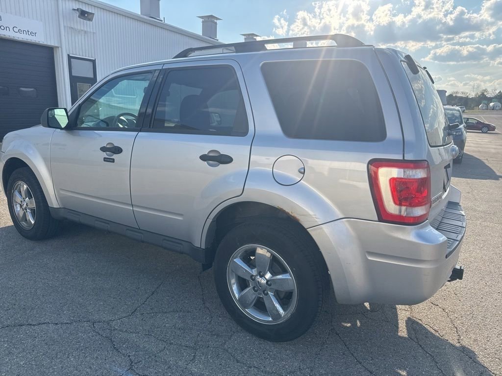 Used 2012 Ford Escape XLT FWD image 6